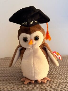 1998 Wise Owl Beanie Baby w Factory Stamp vintage, rare & excellent condition